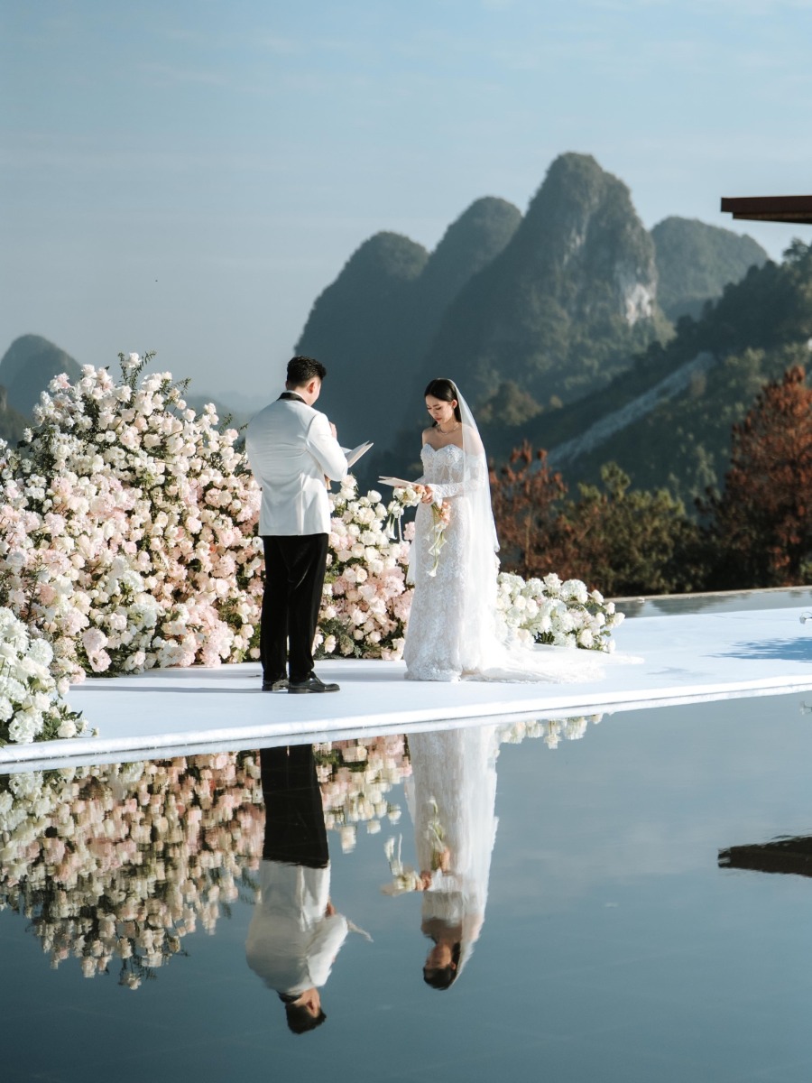 Cinematic mountain view wedding set in the mountains of Guilin
