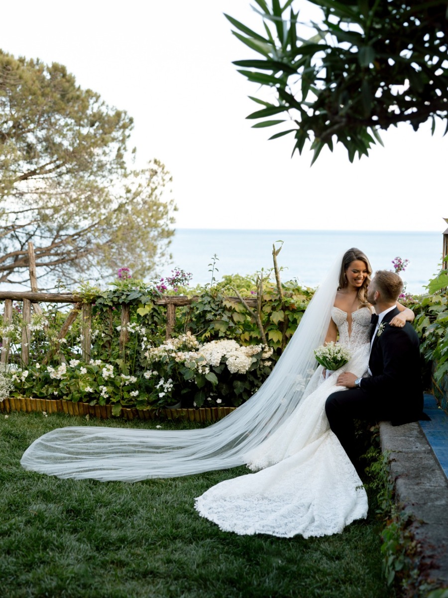 An Amalfi Coast wedding that felt more like an intimate vacation